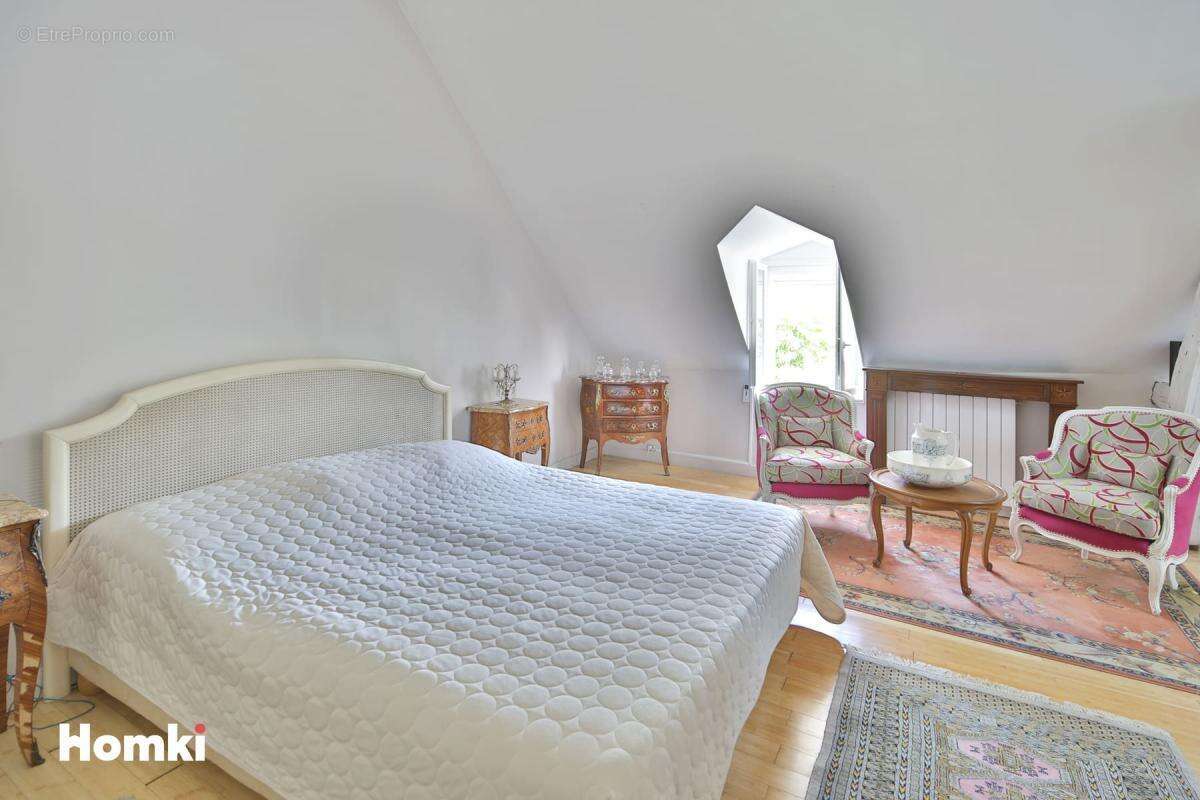 Maison/Villa T4 de 177 m2 à Cormeilles-en-Parisis 95240 - photo 6