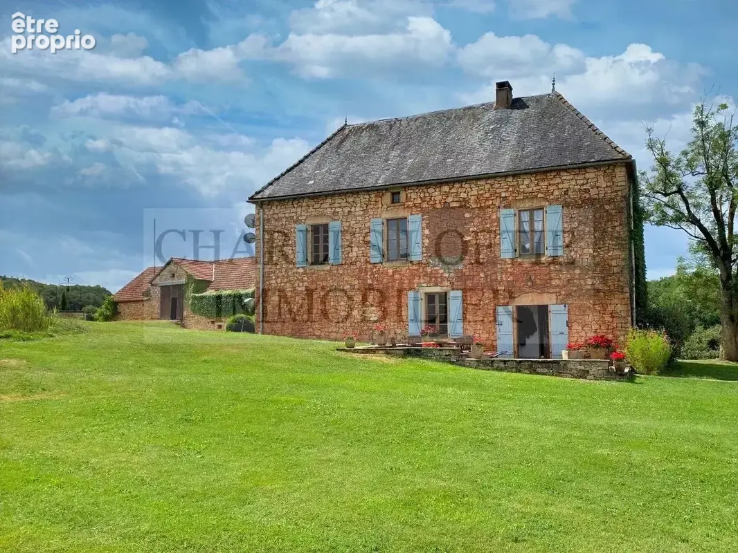 Superbe ensemble avec maison, gîte et piscine implanté au coeur de ses 12 hectares - photo 32