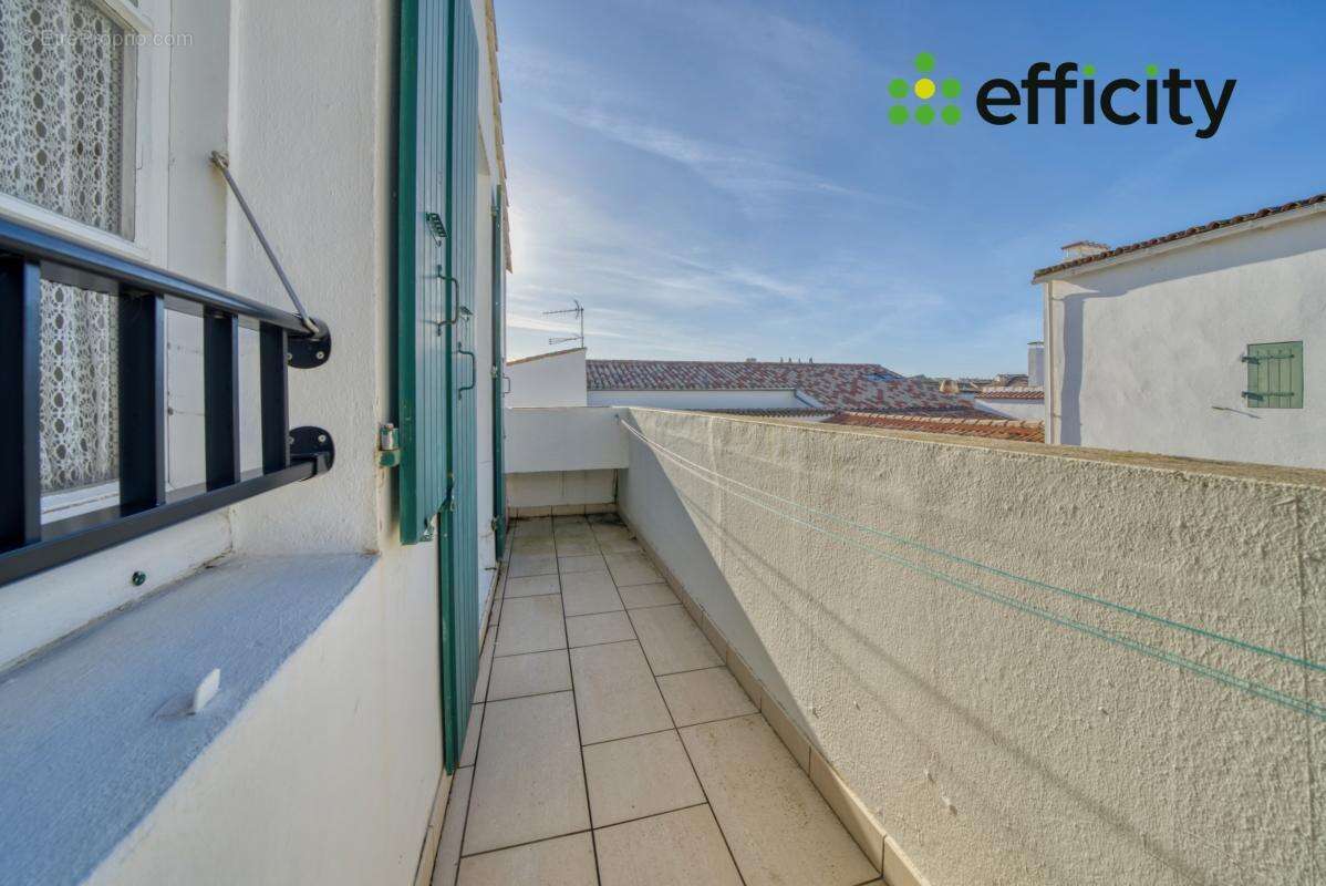 Appartement à SAINT-MARTIN-DE-RE