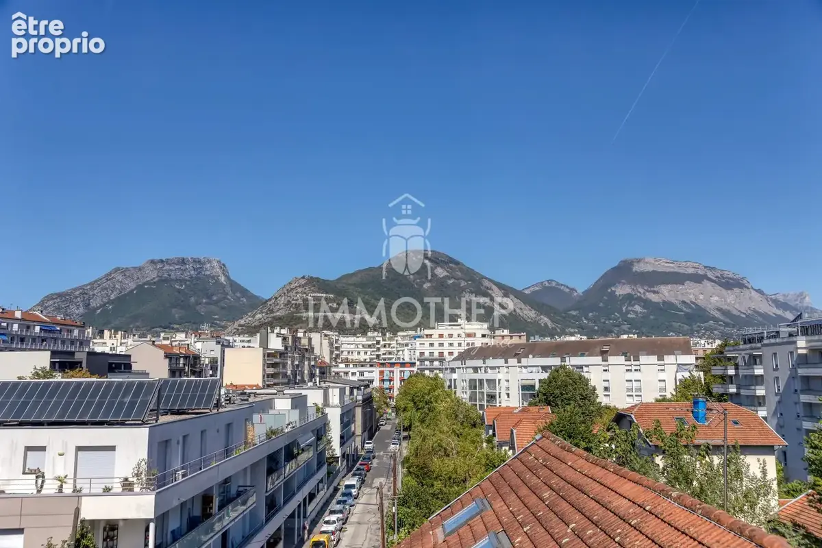 Appartement 3 pièces 43 m² à vendre à Grenoble (38000) - photo 8