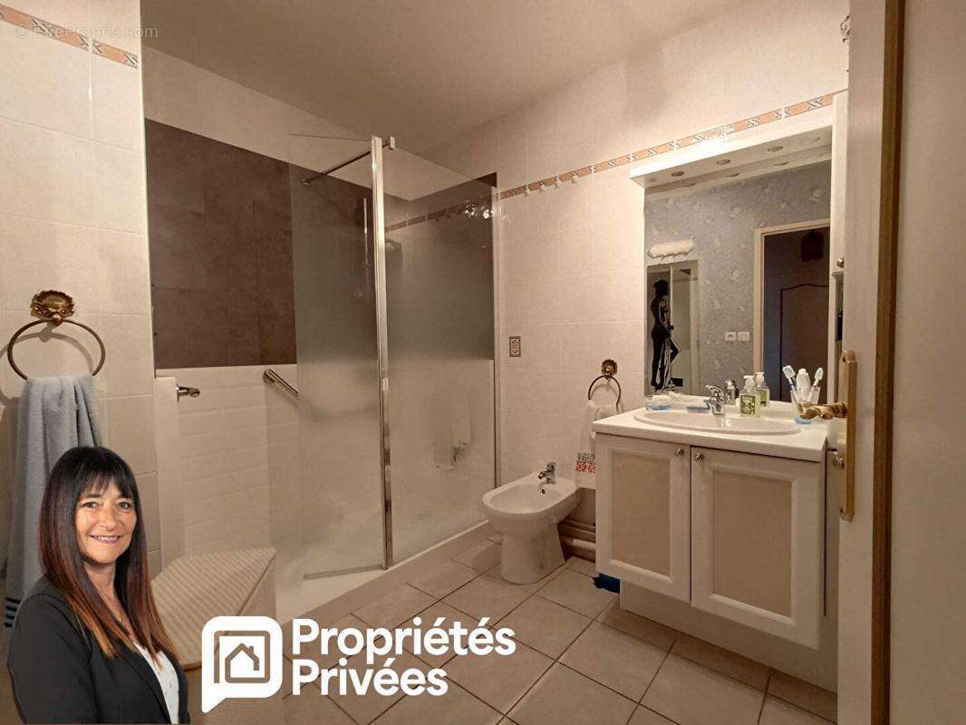 Appartement à RIORGES