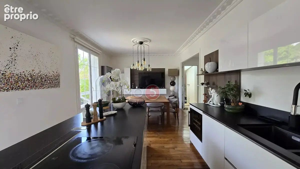 Maison 7 pièces 160 m² à vendre à Le Raincy (93340) - photo 12