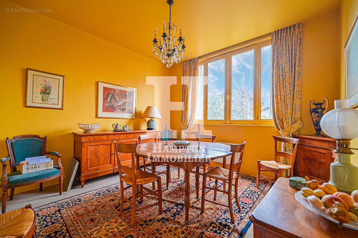 Maison à NOGENT-SUR-MARNE