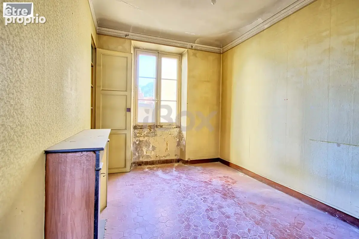 Toulon centre place de la liberte - appartements a rehabiliter - photo 16