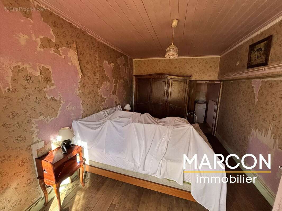 Vente maison secteur flayat - photo 6