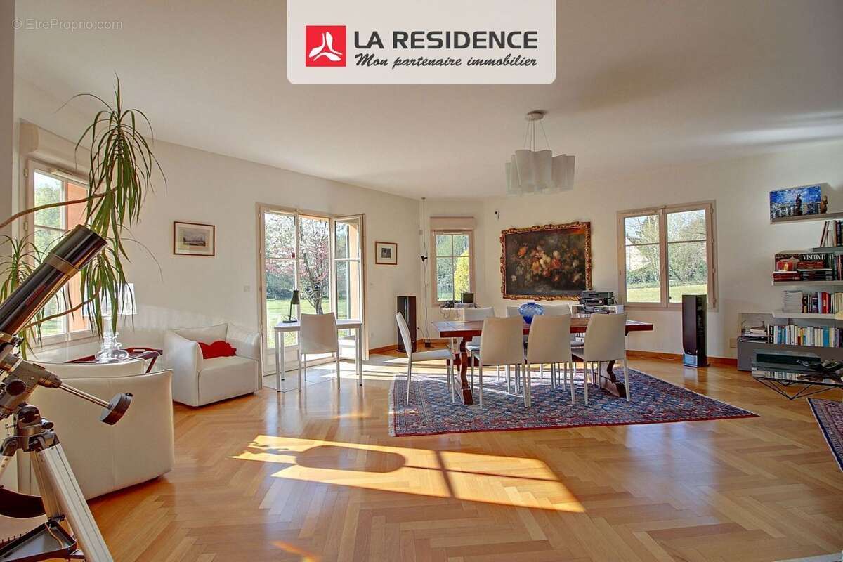 Maison à CHAMBOURCY