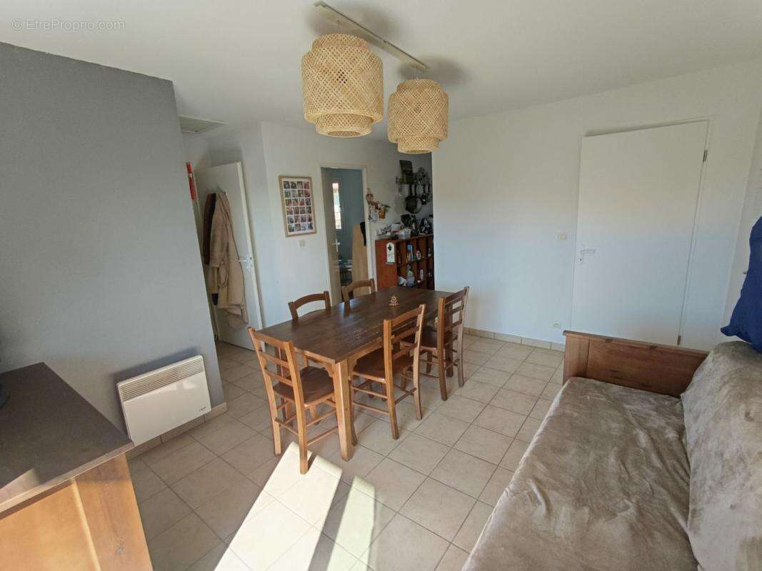 Appartement à PRAYSSAC