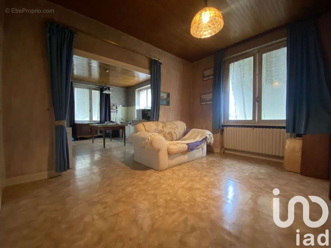 Maison 76 m² à La Chapelle-Montbrandeix  - photo 4