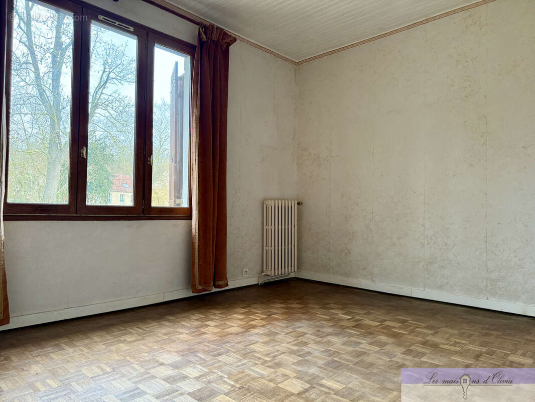 Maison à SUCY-EN-BRIE