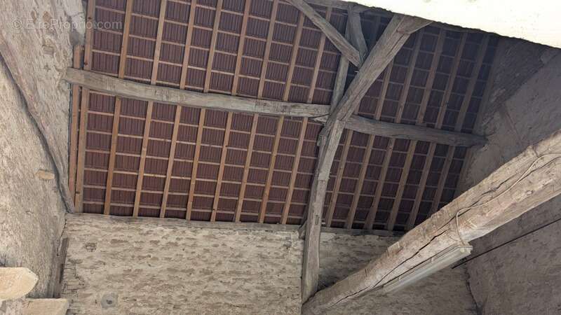 Maison à COUTARNOUX