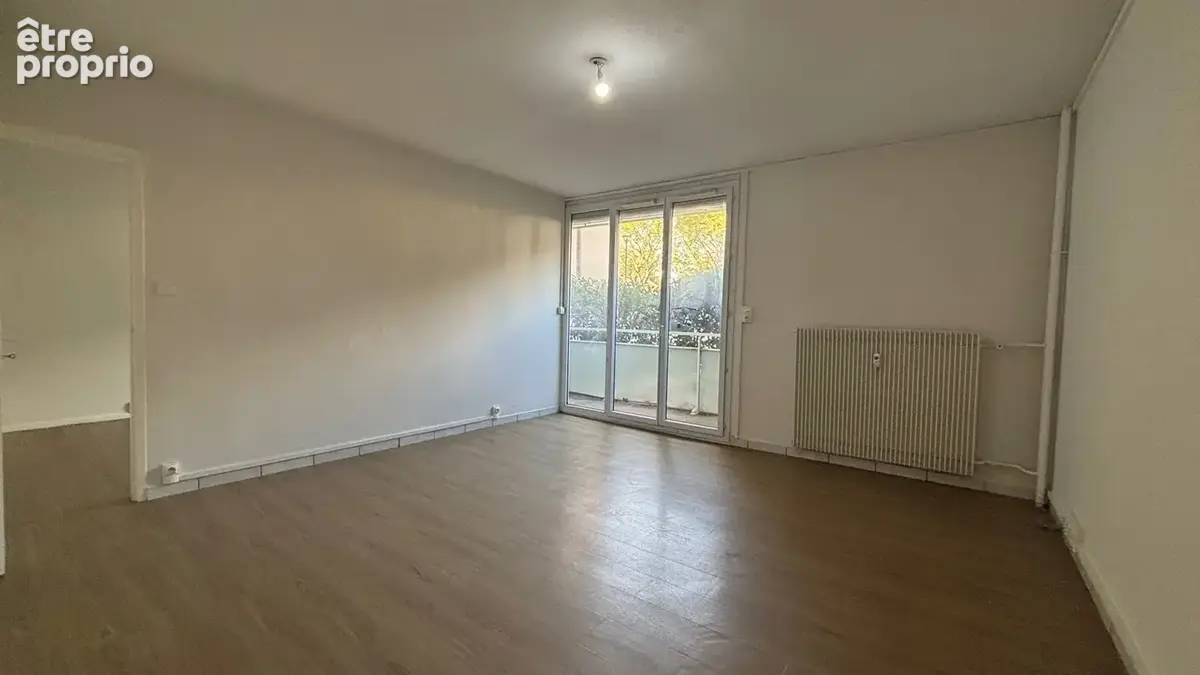 Appartement à PORT-DE-BOUC