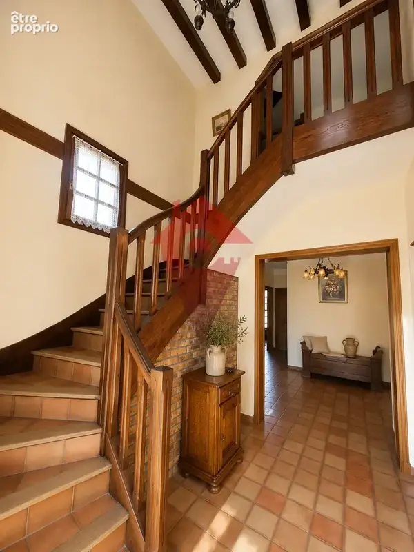 La ville-du-bois - propriété familiale de caractère - dpe c - terrain 2 460 m2 - environ 181 m2 habitables - photo 2
