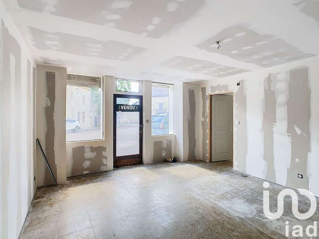 Photo 4 - Appartement à CHATEAUVILLAIN