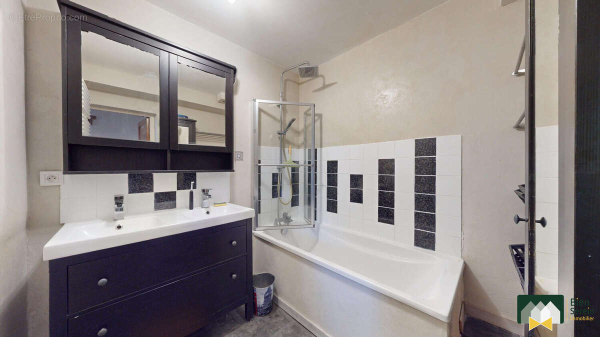 Maison à SAINT-MARTIN-DE-NIGELLES