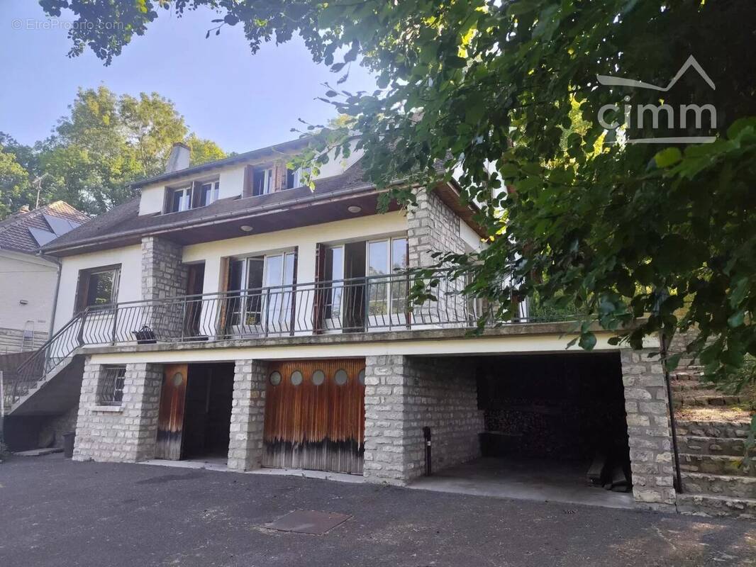 Maison à MEREVILLE