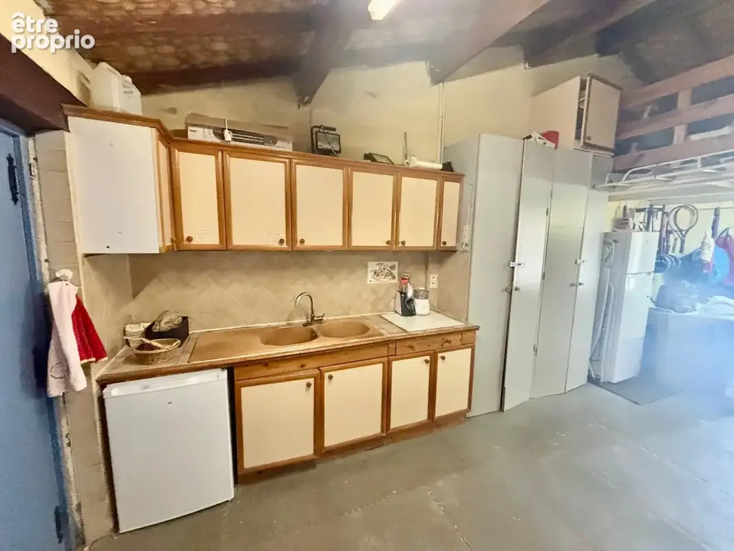 Proche GRIGNAN ,Belle Villa avec piscine, jardin et garage. - photo 40