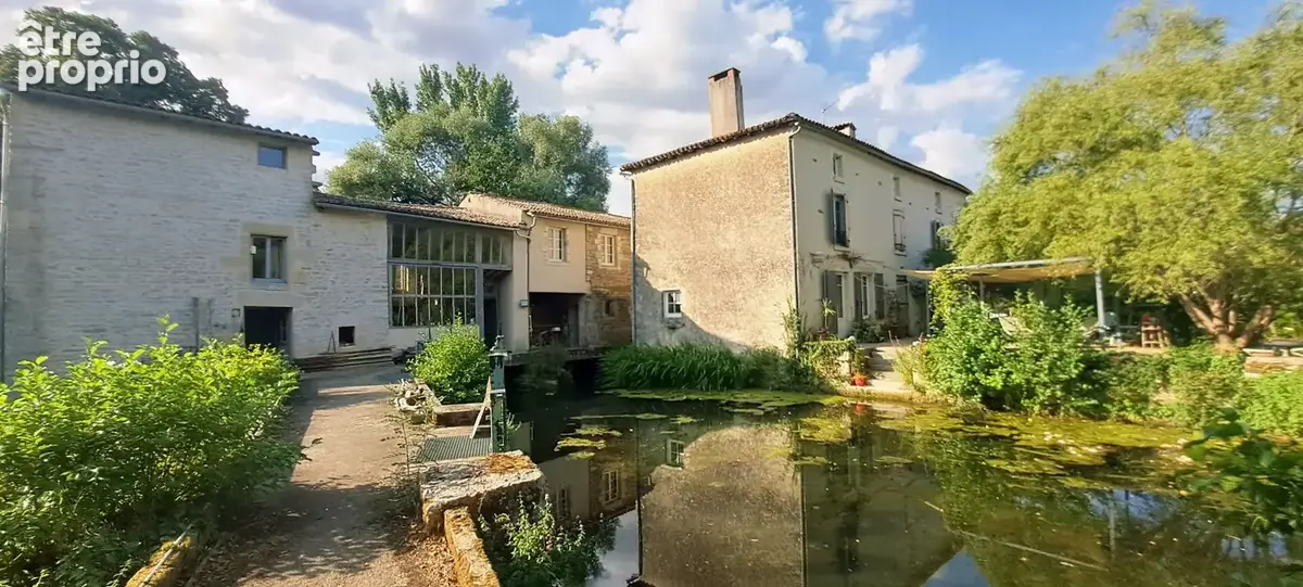 Moulin de caractère en nue-propriété au bord de la Sèvre13p 338 m2 - photo 17