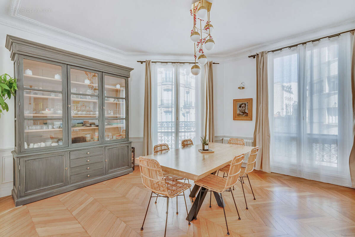 Paris 15 - maison  hotel particulier - photo 6