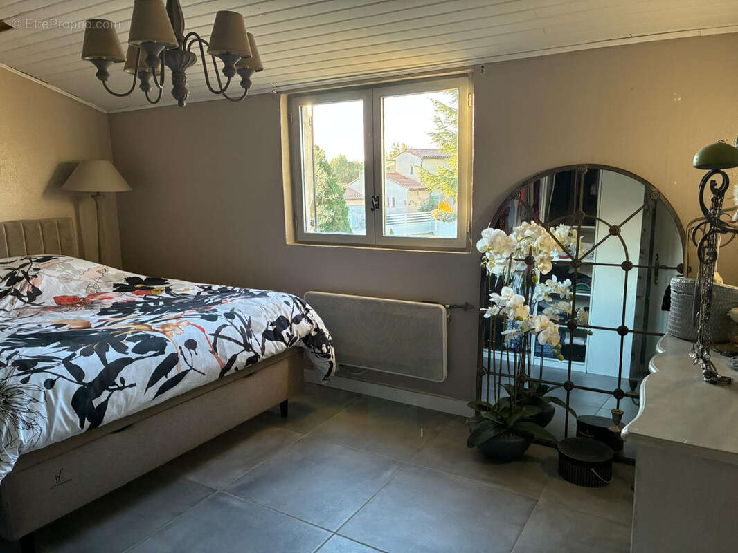 Maison à SAINT-CHRISTOL-LES-ALES