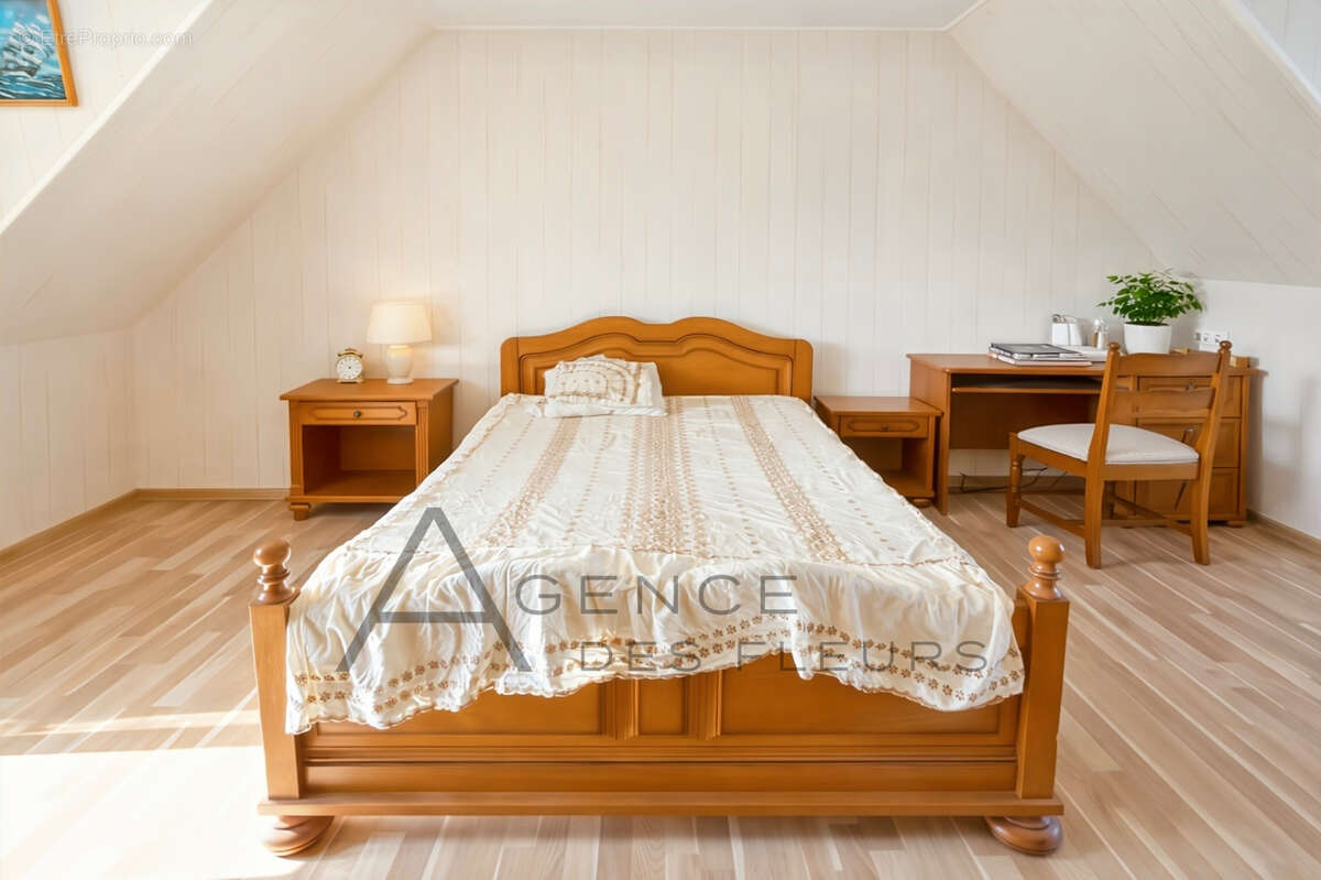 Maison à SAINT-PIERRE-LES-ELBEUF