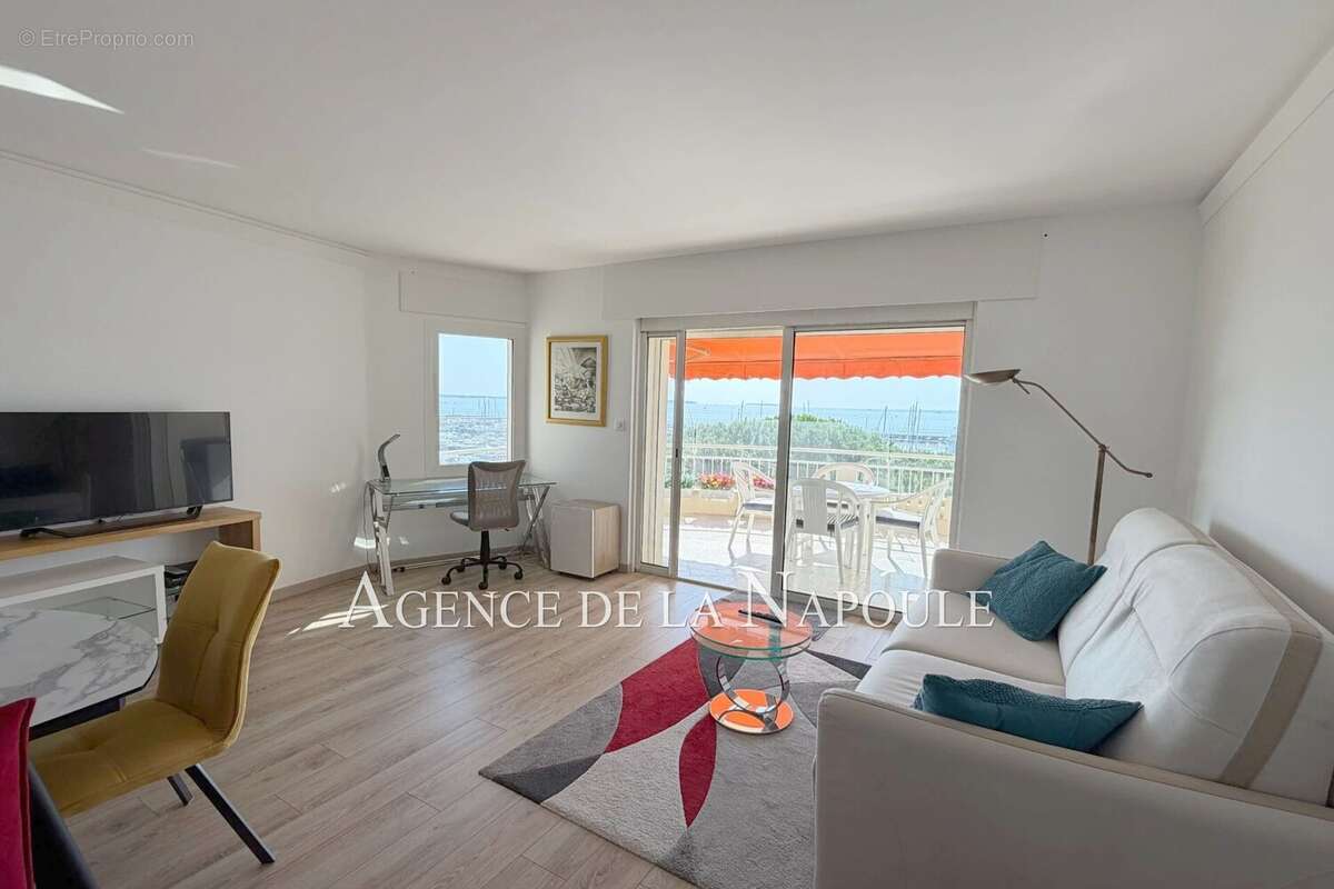 Appartement 53 m² à Mandelieu-La-Napoule  - photo 9