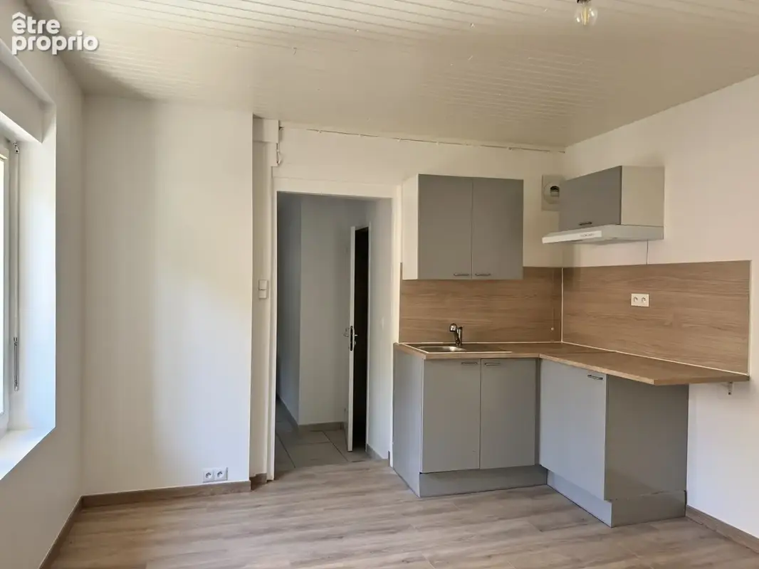 Valence chateauvert - studio + appartement 2 pieces - photo 3