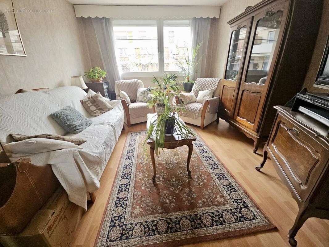 Appartement à BOULOGNE-BILLANCOURT
