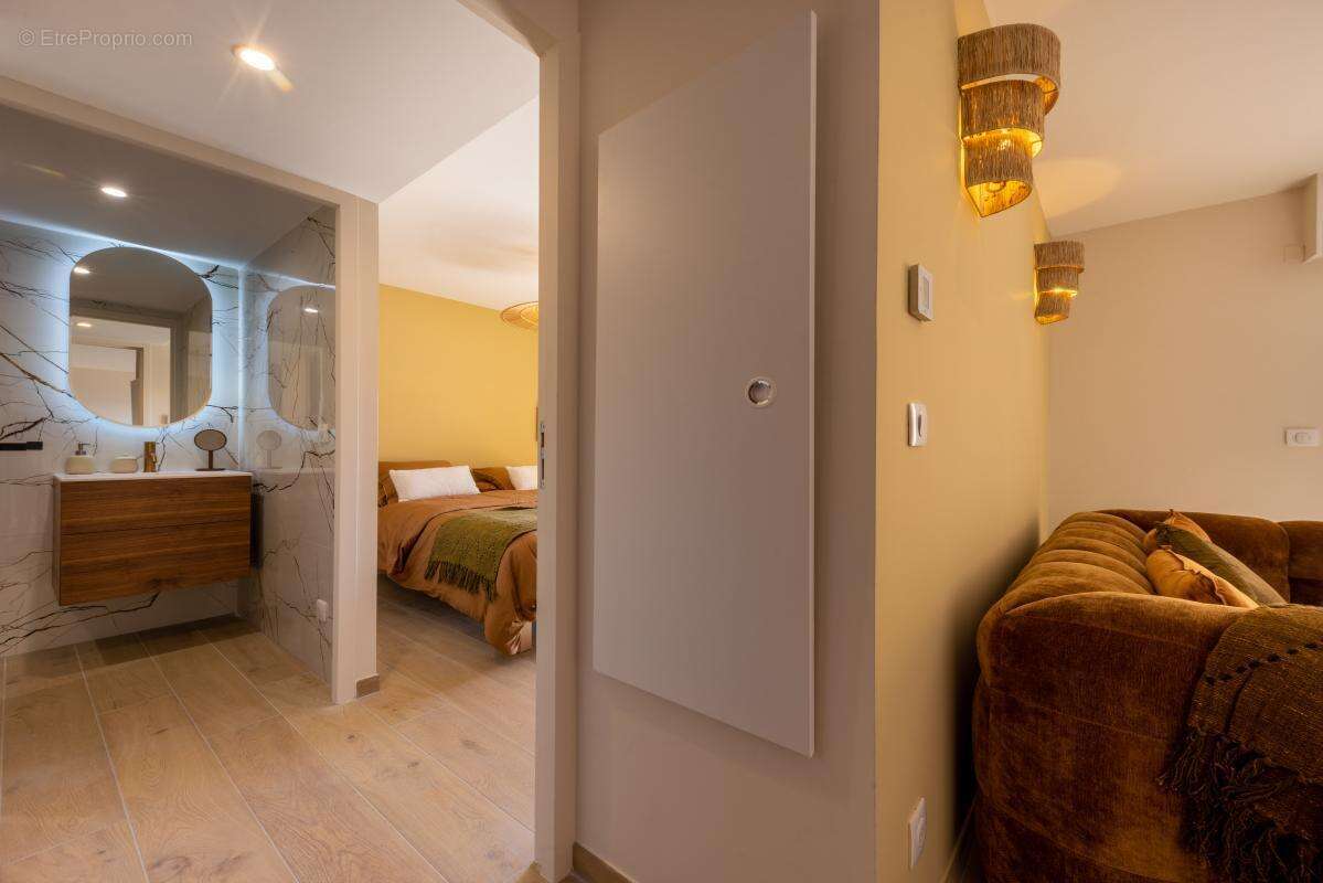 Appartement à SAINT-RAPHAEL