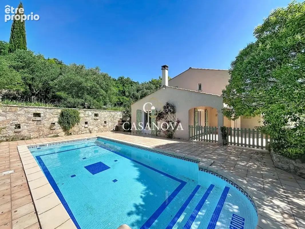 VUES PANORAMIQUES - Villa sur 2000 m² de terrain avec PISCINE - Belles pièces à vivre, 4 chambres dont 1 en RdC - 35 mn MONTPELL - photo 11