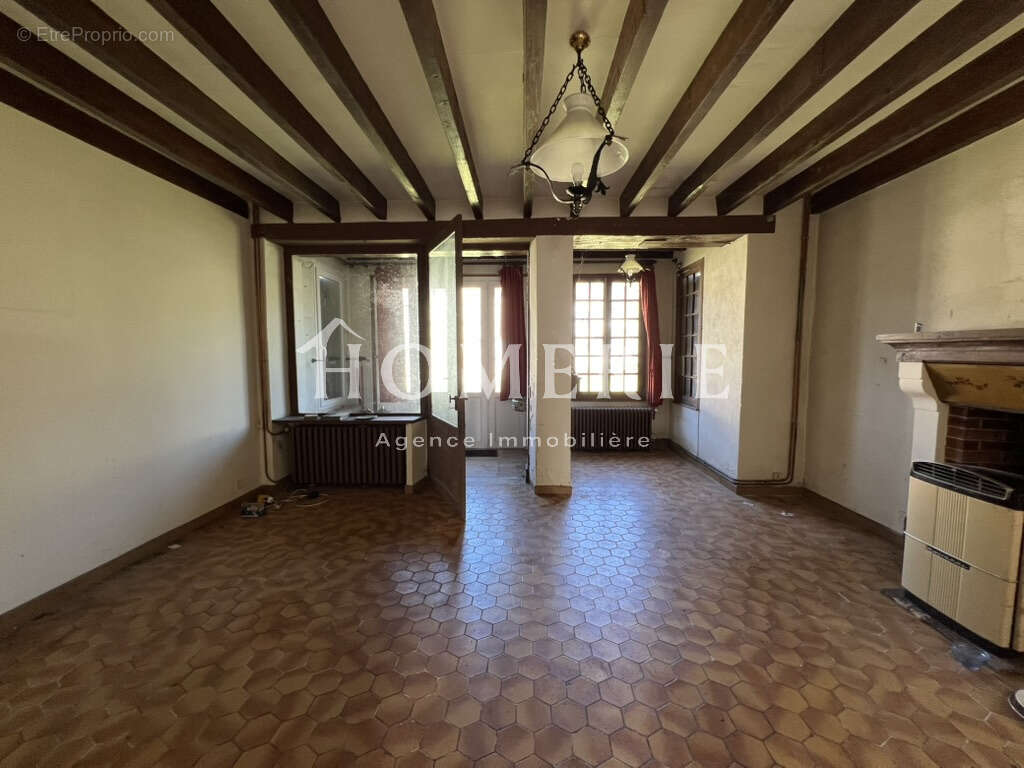 Maison à BUE