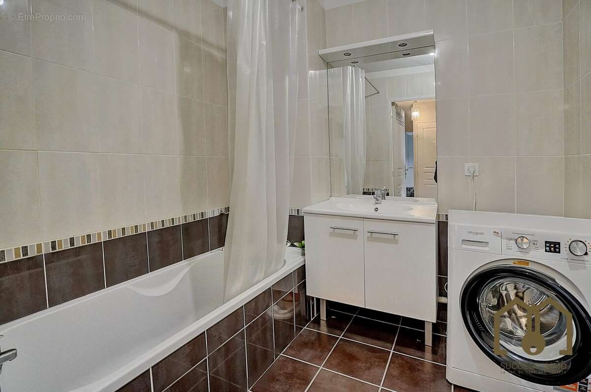 Appartement à VAULX-EN-VELIN