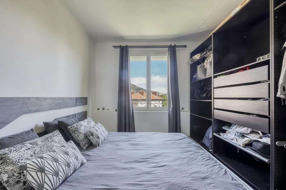 Appartement lumineux 2P de 67 m² à Toulon - photo 9