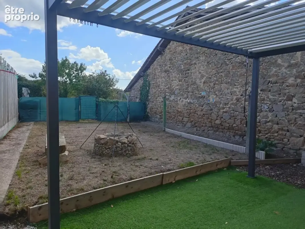 Maison 100 m² à Saint-Auvent  - photo 2