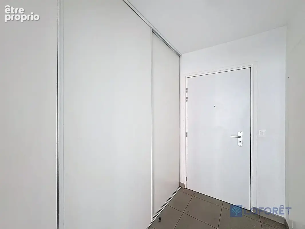 Appartement - F4 - 80 m2 - photo 9