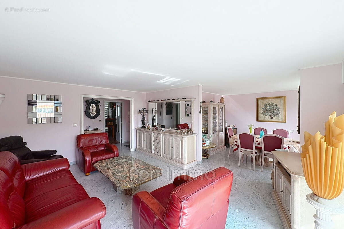 Appartement à CAGNES-SUR-MER