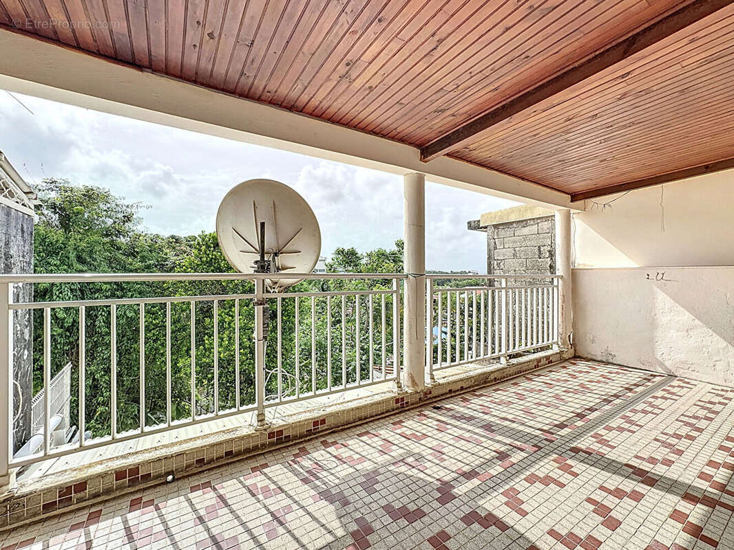 Maison à FORT-DE-FRANCE