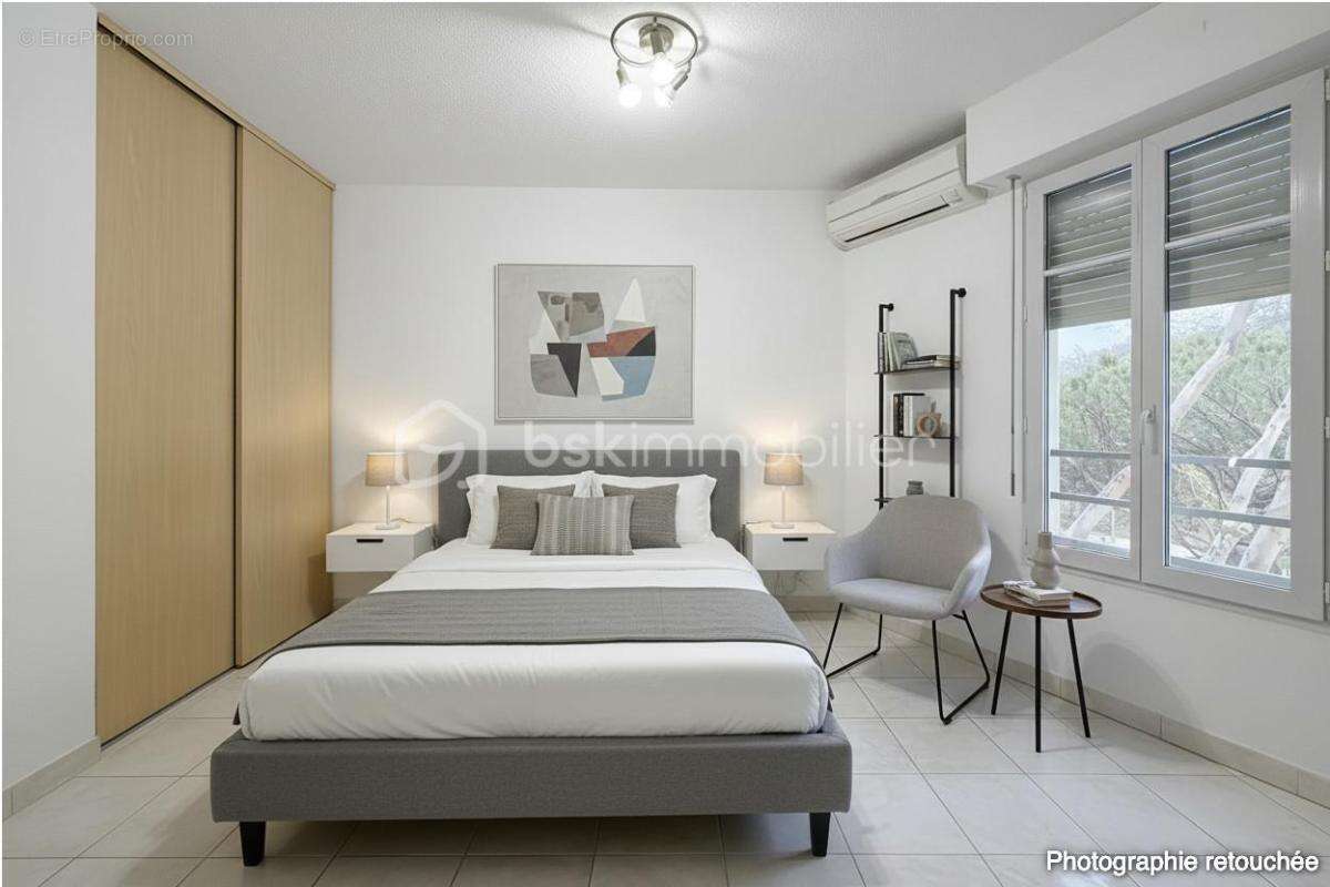 Appartement à SIX-FOURS-LES-PLAGES