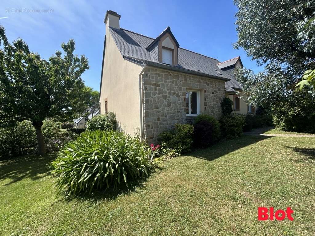 Maison à SAINT-COULOMB