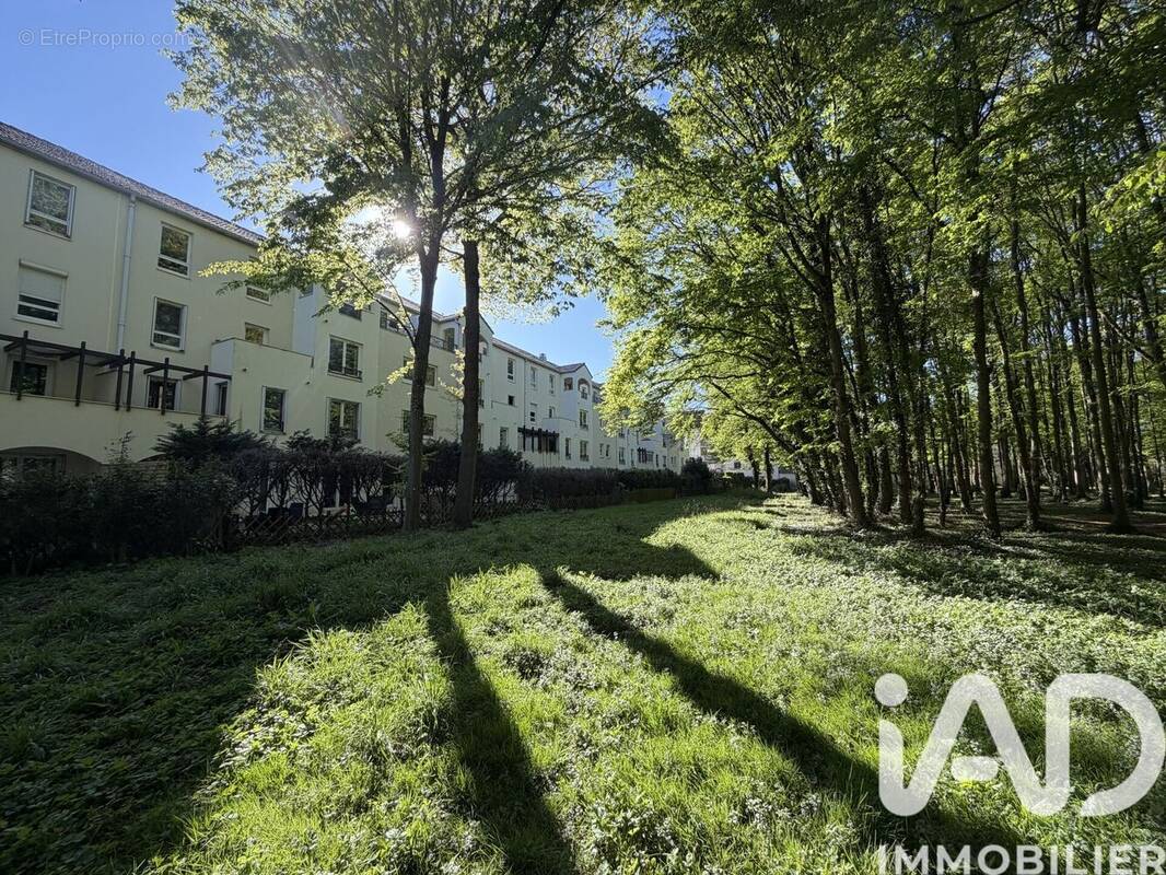 Photo 1 - Appartement à EMERAINVILLE
