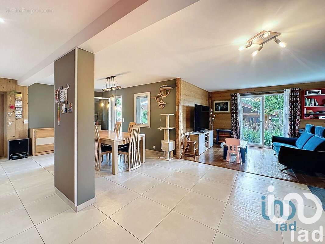 Photo 9 - Maison à LARRINGES