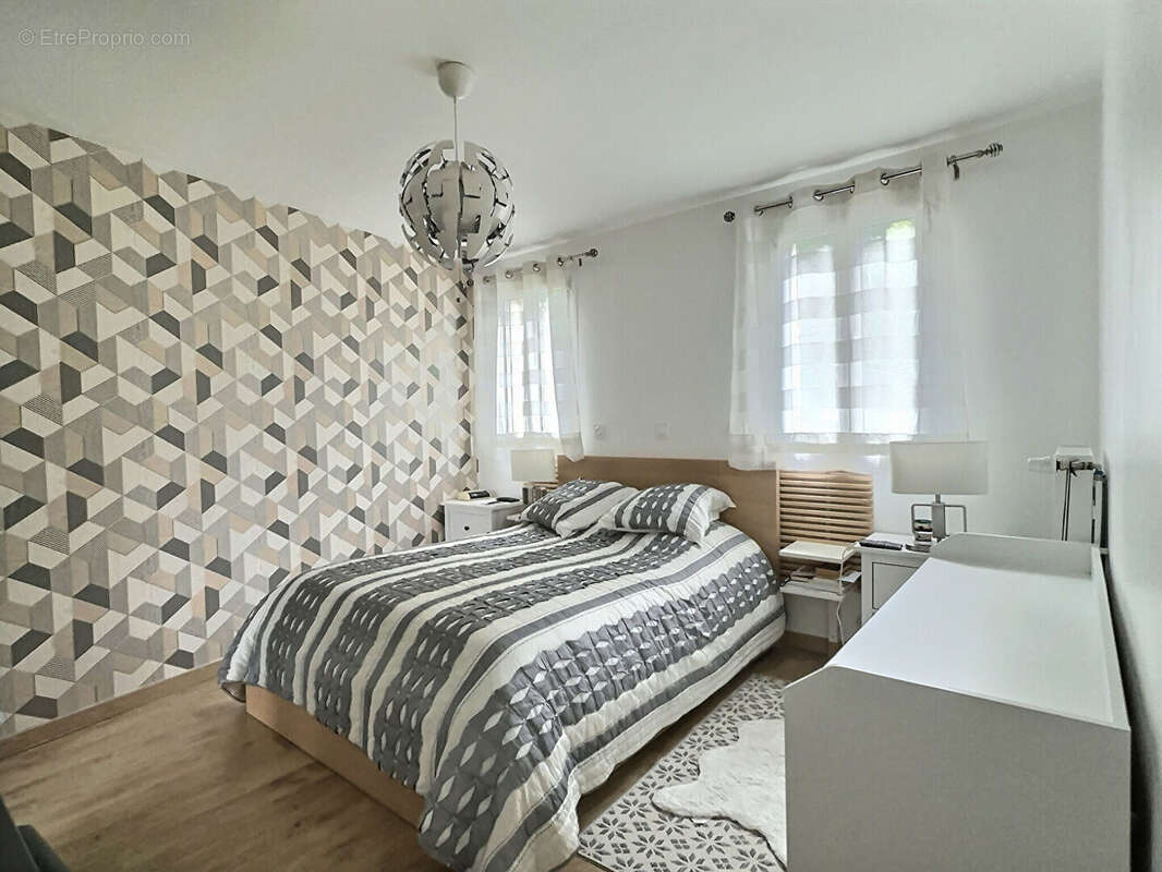 Maison à JUVISY-SUR-ORGE