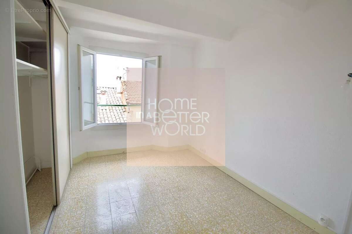 Appartement à TOUDON