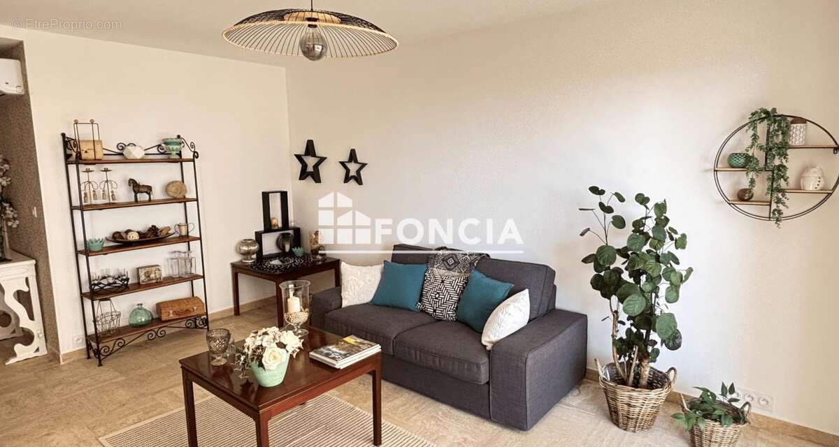 Appartement à LE CANNET