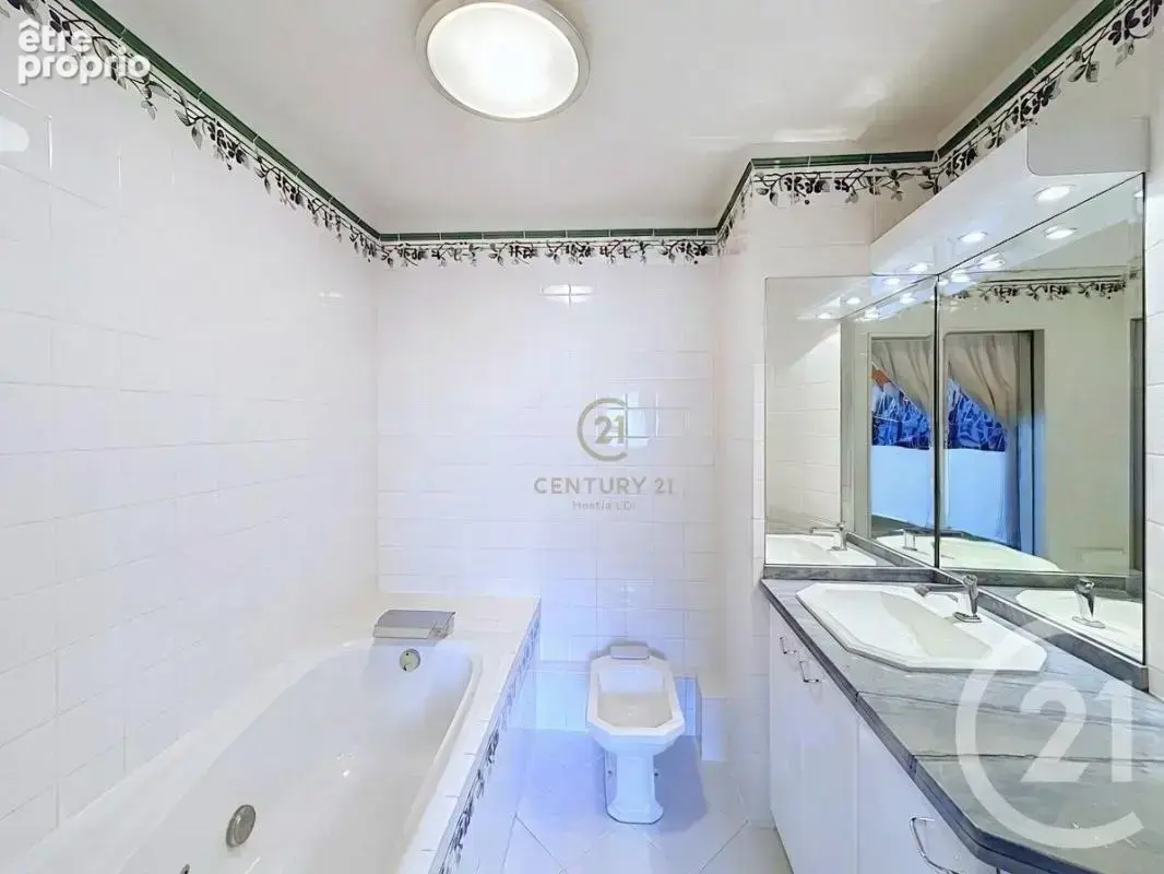 Appartement 4 pièces 109 m² à vendre à Lyon-4e (69004) - photo 10