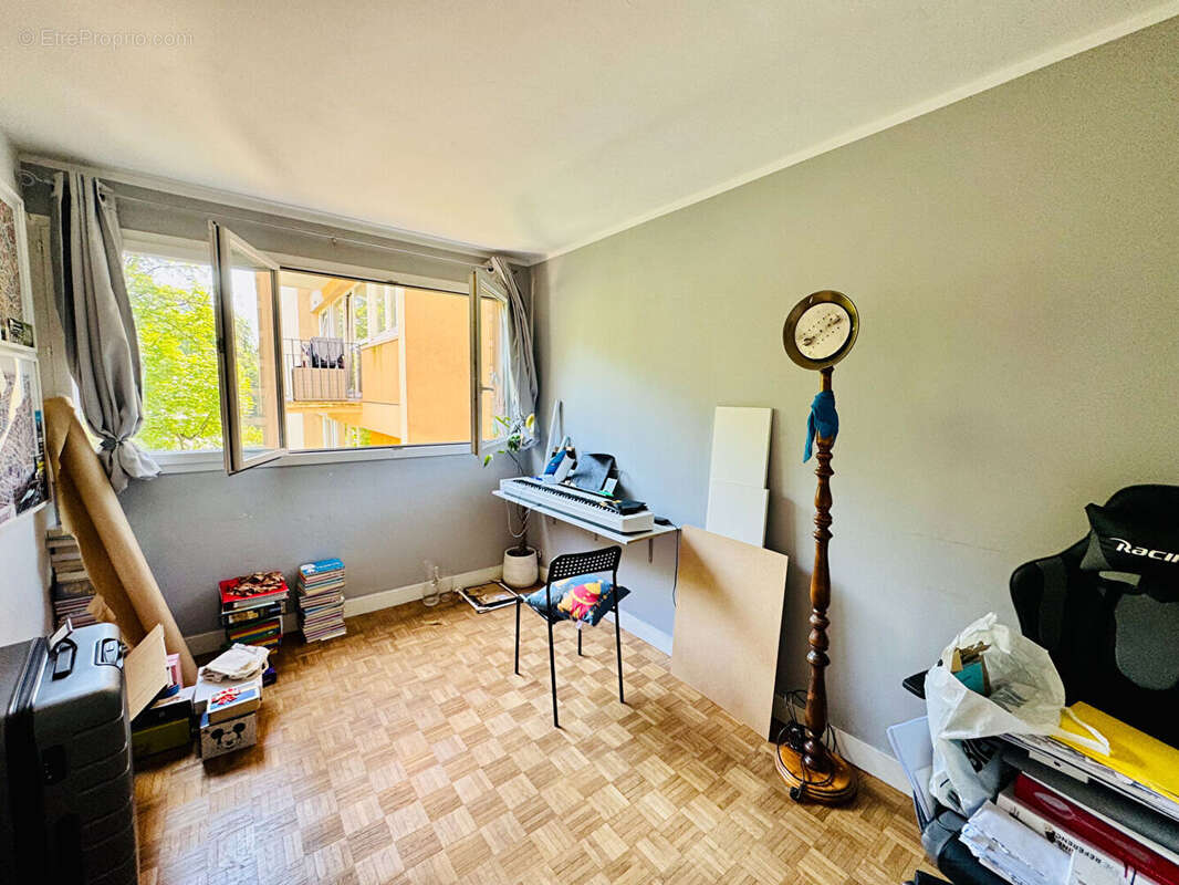 Appartement à SAVIGNY-SUR-ORGE