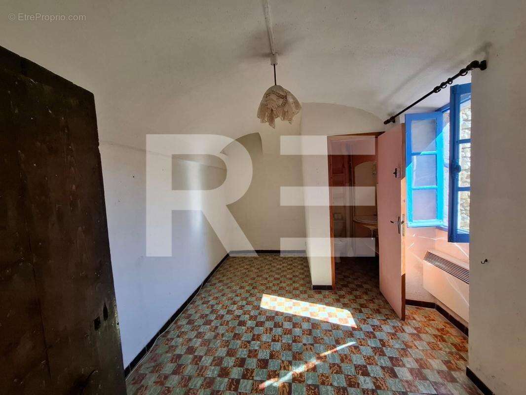 Maison à SAINT-PAUL-LE-JEUNE