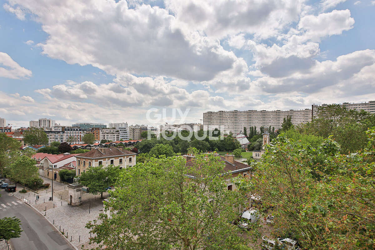 Appartement à PARIS-15E
