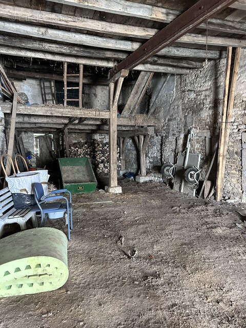 Maison de village et belle grange - photo 7