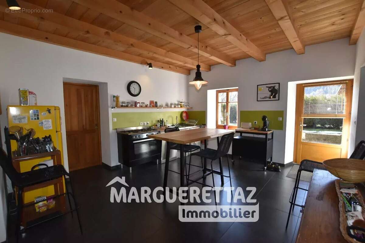 Maison à MEGEVETTE