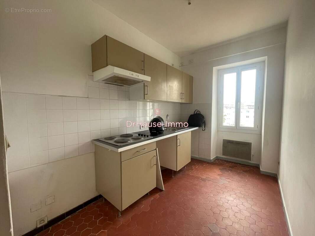 Appartement à MARSEILLE-8E